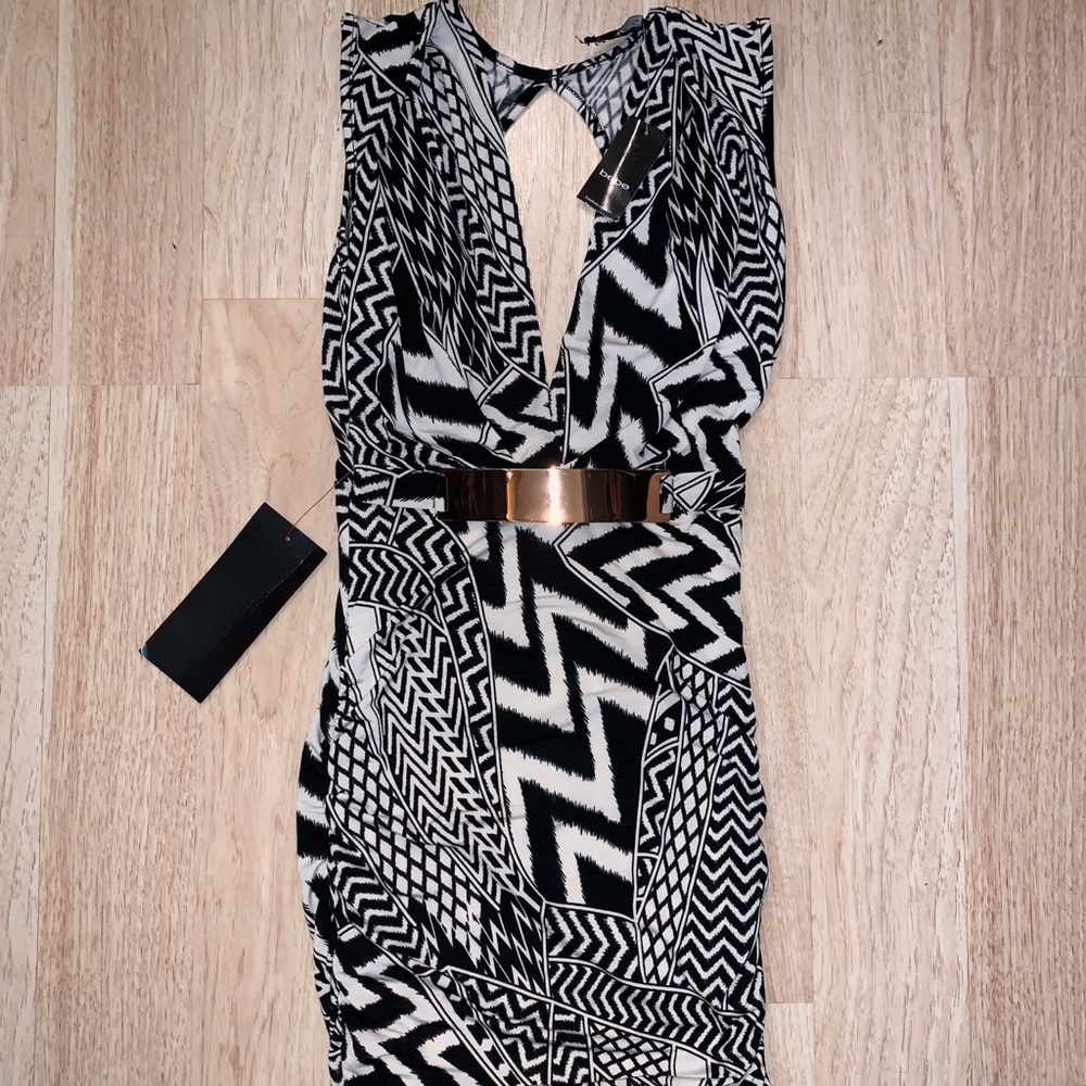 Bebe Peekaboo Print Drappy Dress S